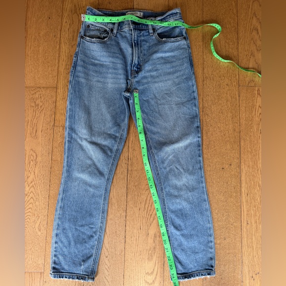 Abercrombie & Fitch The Skinny High Rise SZ 25/0S Medium Rinse - Picture 16 of 16